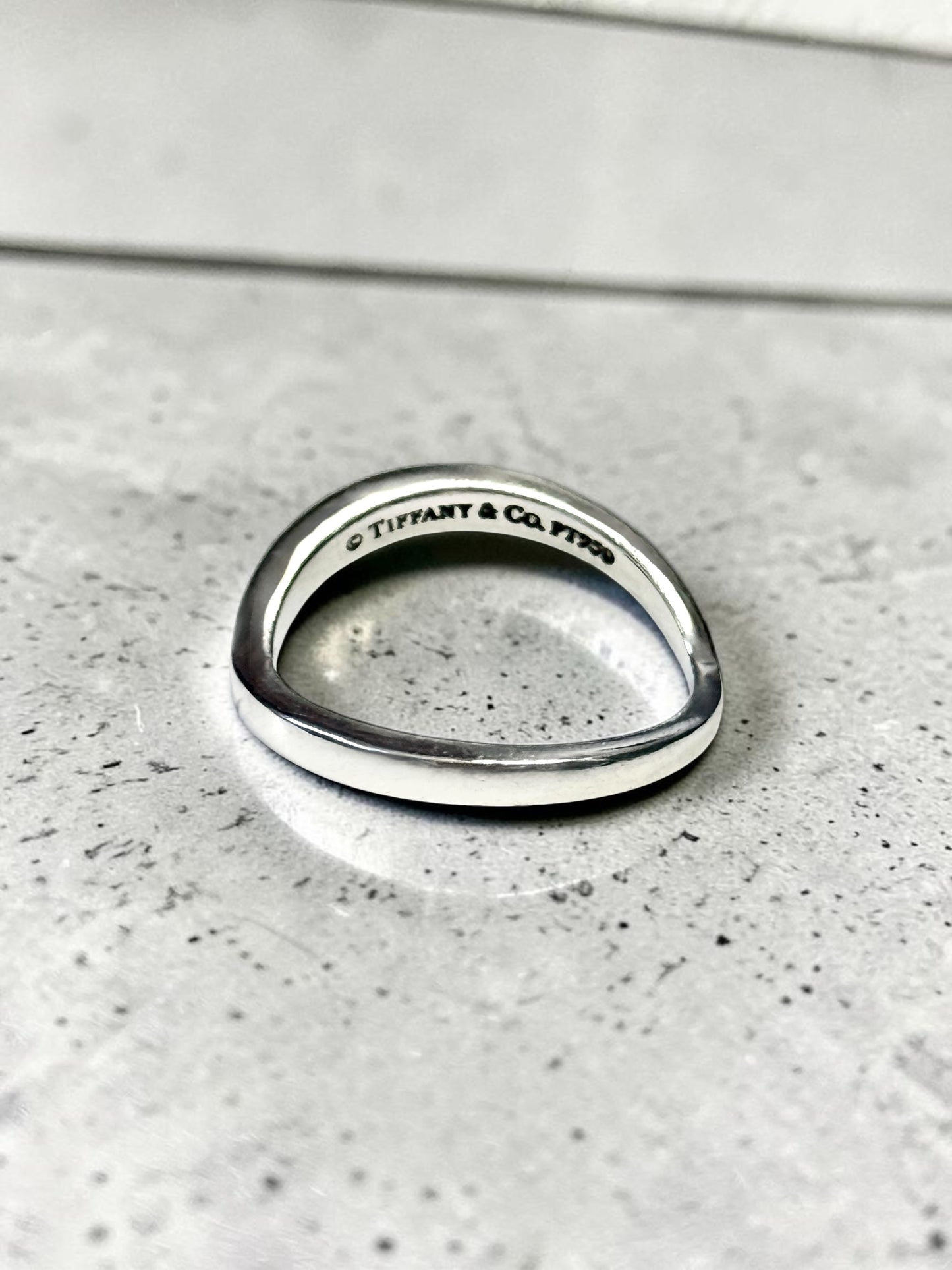 Tiffany & Co V Platinum Band Hallmarked Size J 1/2