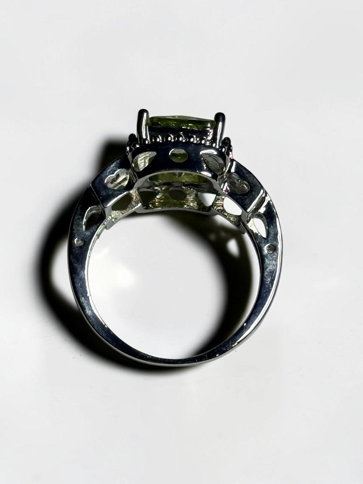 Amazing 4ct Peridot & CZ Statement 925 Silver Ring Size U