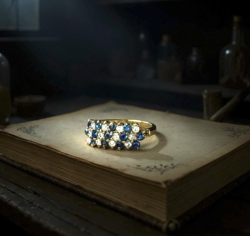 Sparkling Vintage Diamond & Sapphire Cluster Gold Ring
