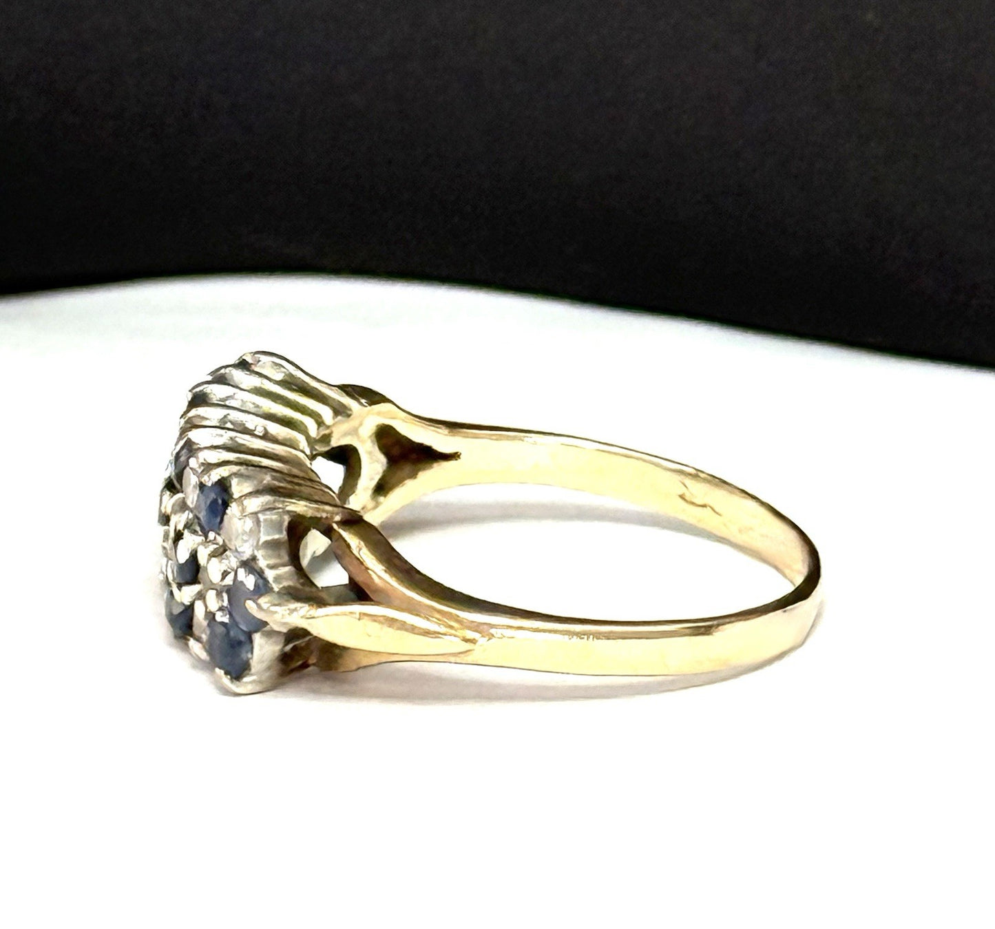 Sparkling Vintage Diamond & Sapphire Cluster Gold Ring