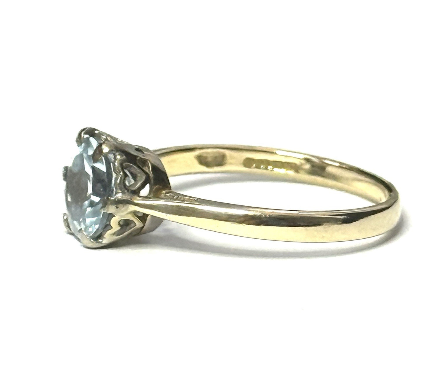 1.67ct Vintage Blue Topaz Solitaire 14k Gold Ring