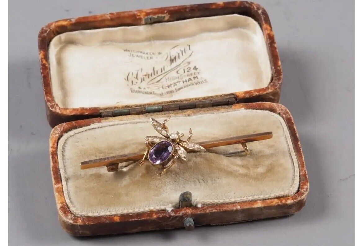 Vintage 9ct Gold Gem Stone Bug Bar Brooch