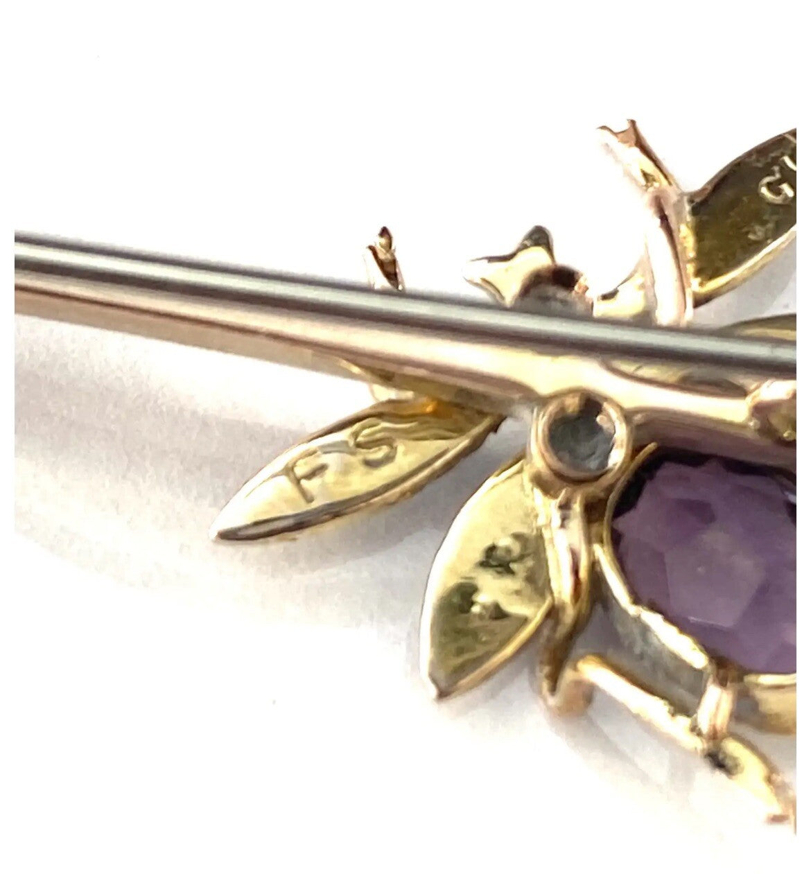 Vintage 9ct Gold Gem Stone Bug Bar Brooch