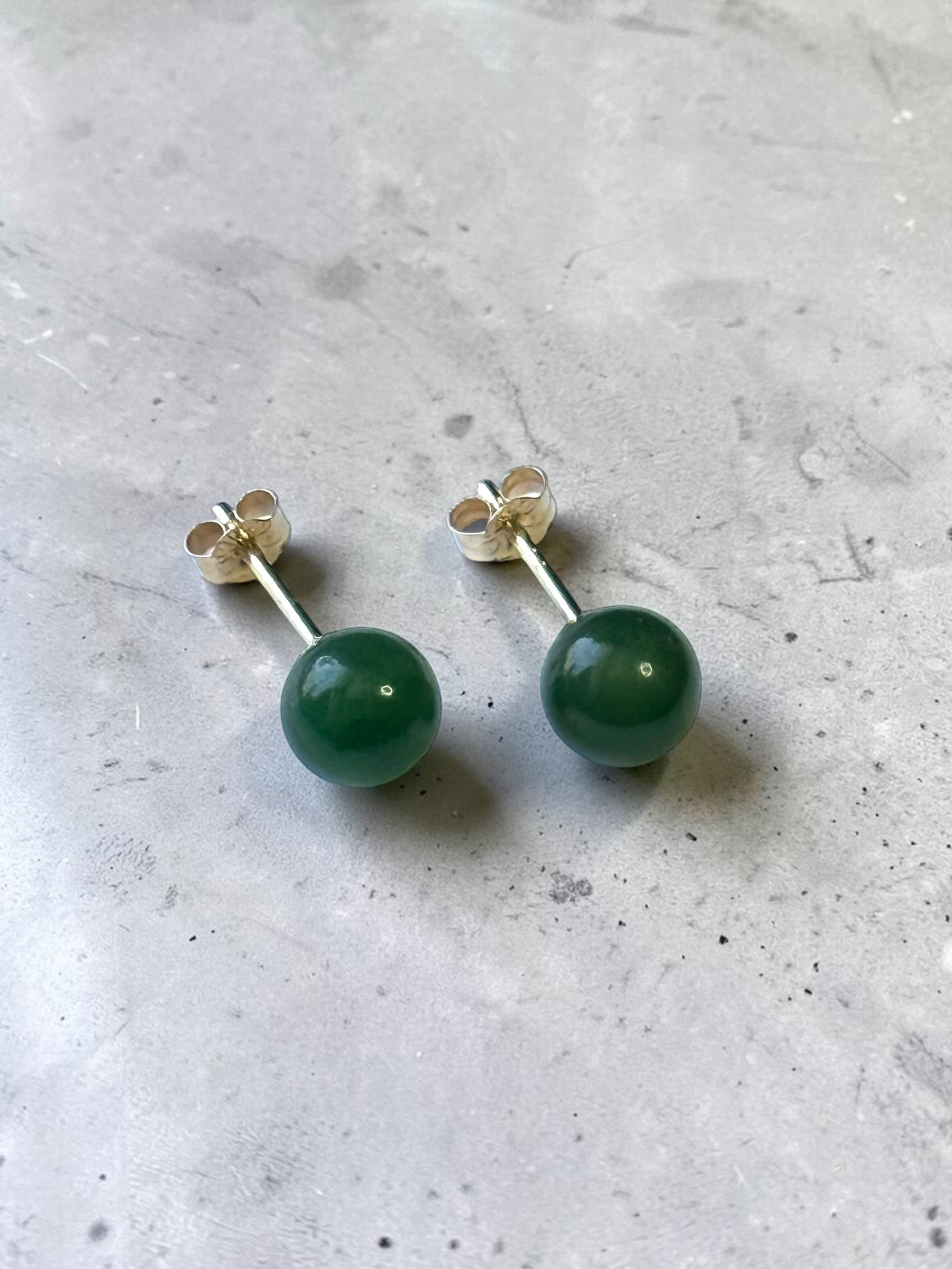 Genuine 6mm Nephrite Jade 9ct Gold Earring Studs 2 Carats