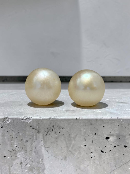 Cultured Pearl 10k Gold Earring Studs