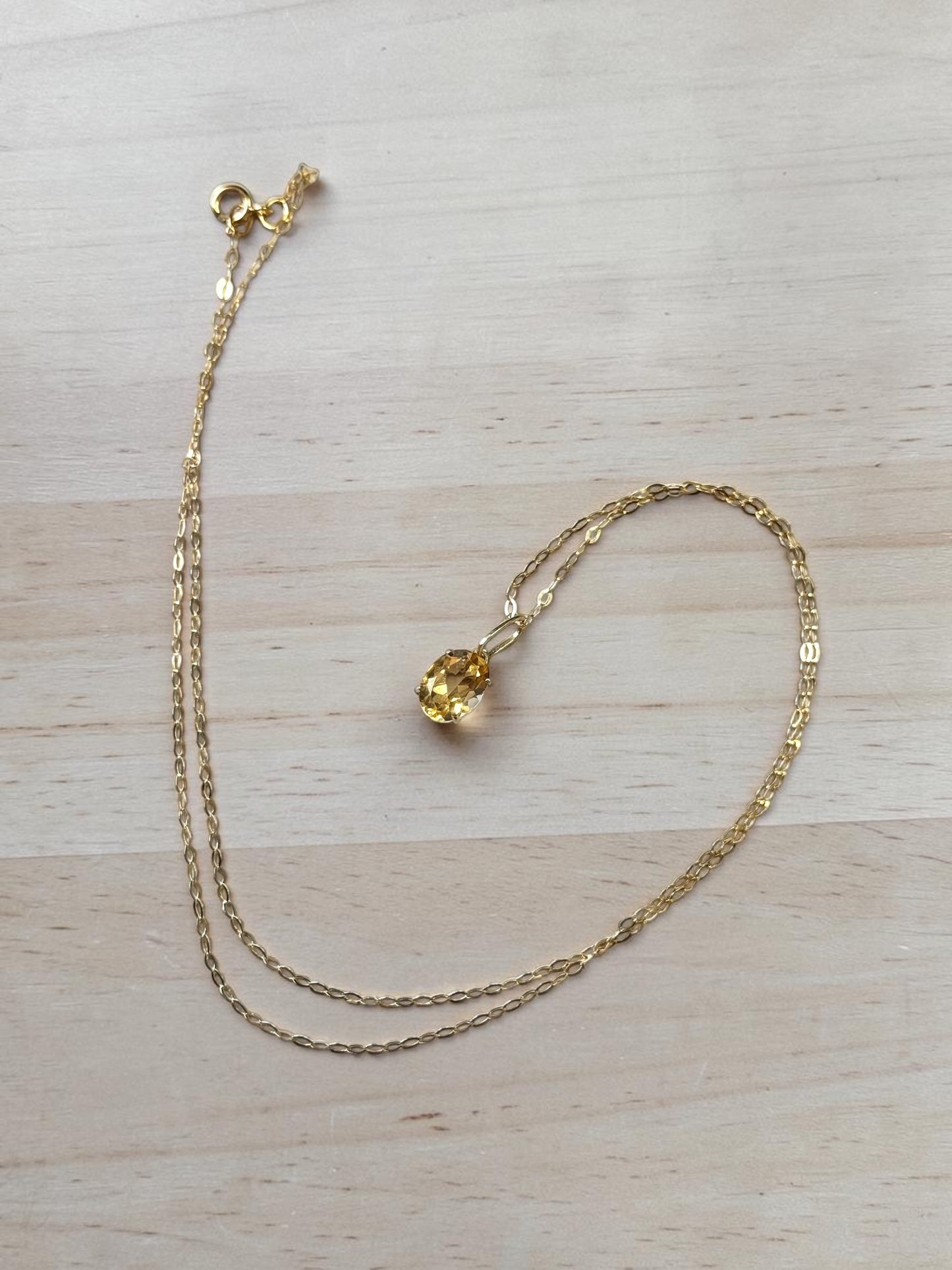 New AA Oval Cut 1.2ct Citrine 9ct Gold Pendant & 18" 9ct Gold Chain