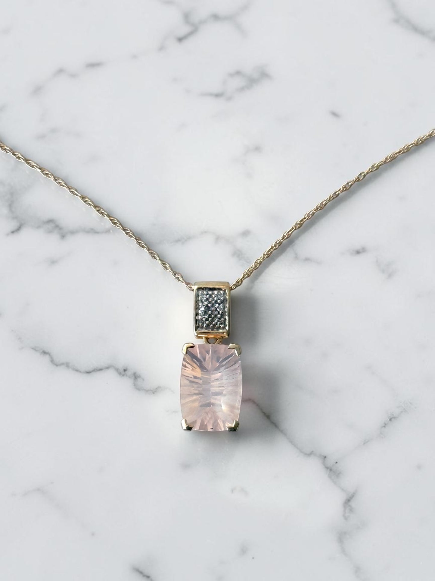 Stunning Gold Framed Diamond & Pink Spinel Pendant