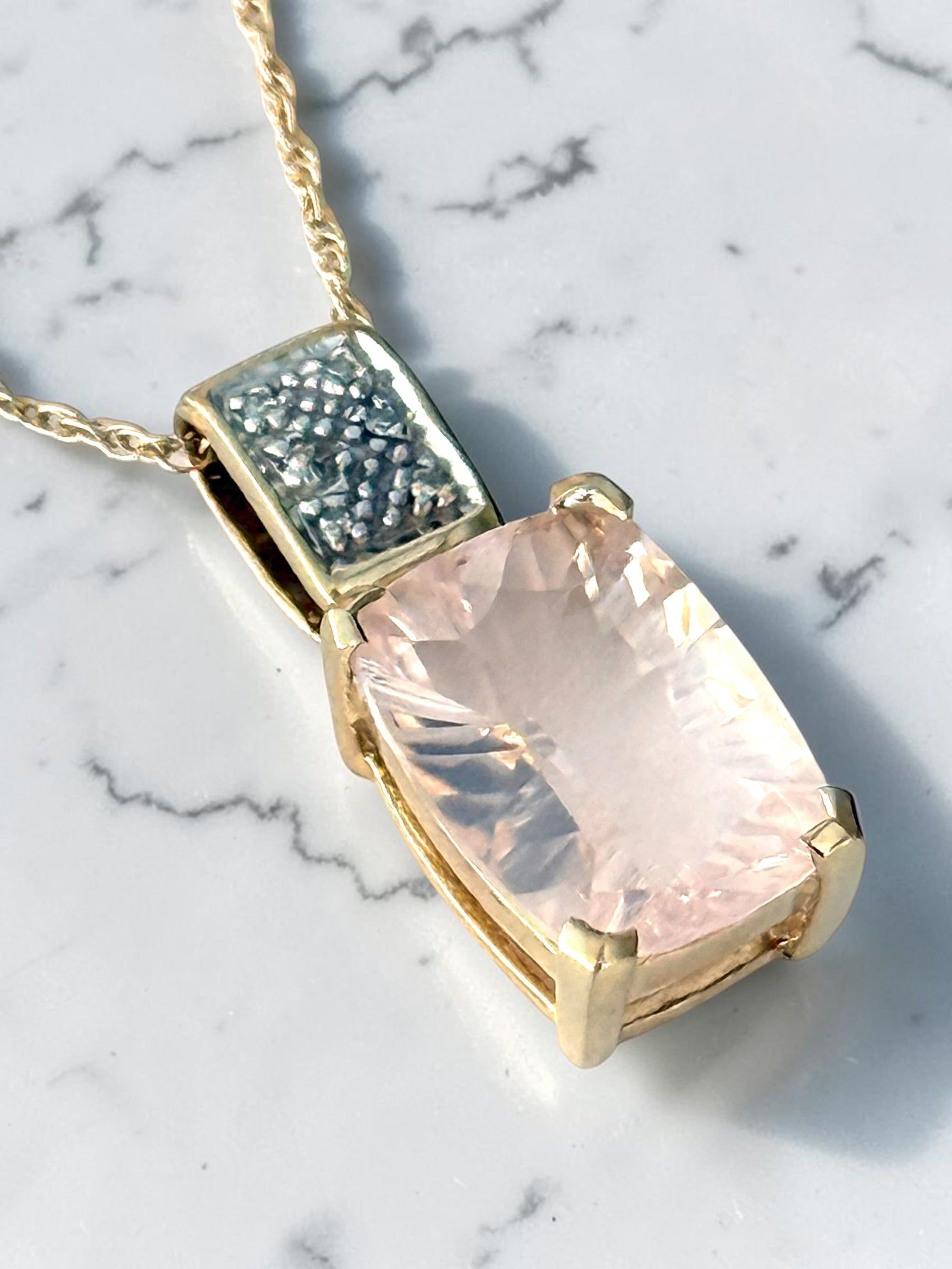 Stunning Gold Framed Diamond & Pink Spinel Pendant