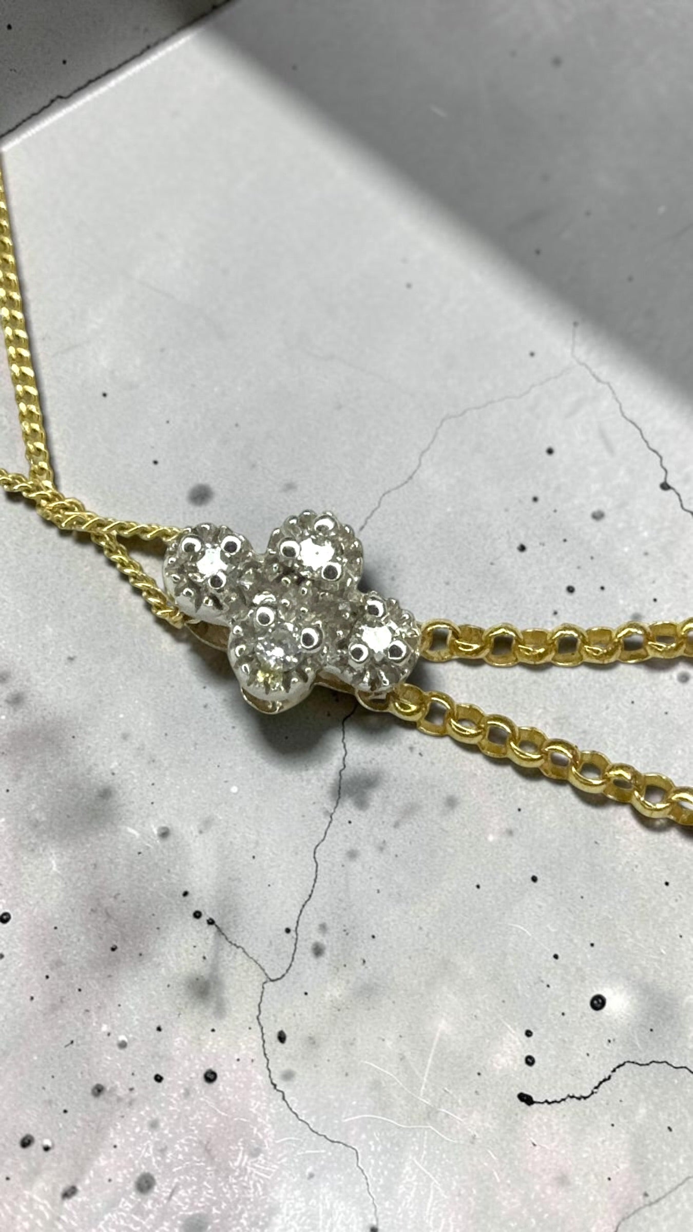 Vintage Gorgeous Lavender Jade & Diamond 9k Pendant & Chain
