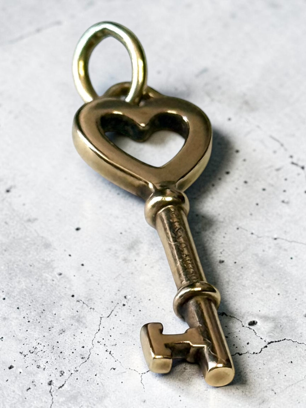 18ct Gold Tiffany & Co Key Pendant