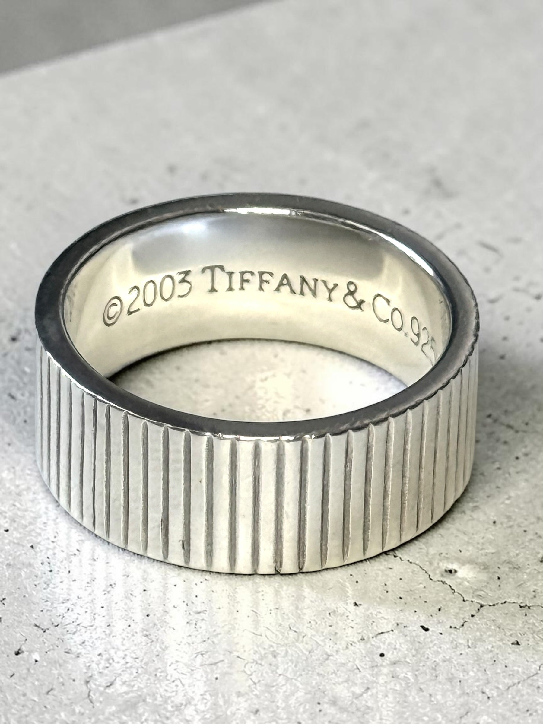 Rare Vintage Unisex Tiffany & Co Coin Edge Silver Ring Size P 1/2