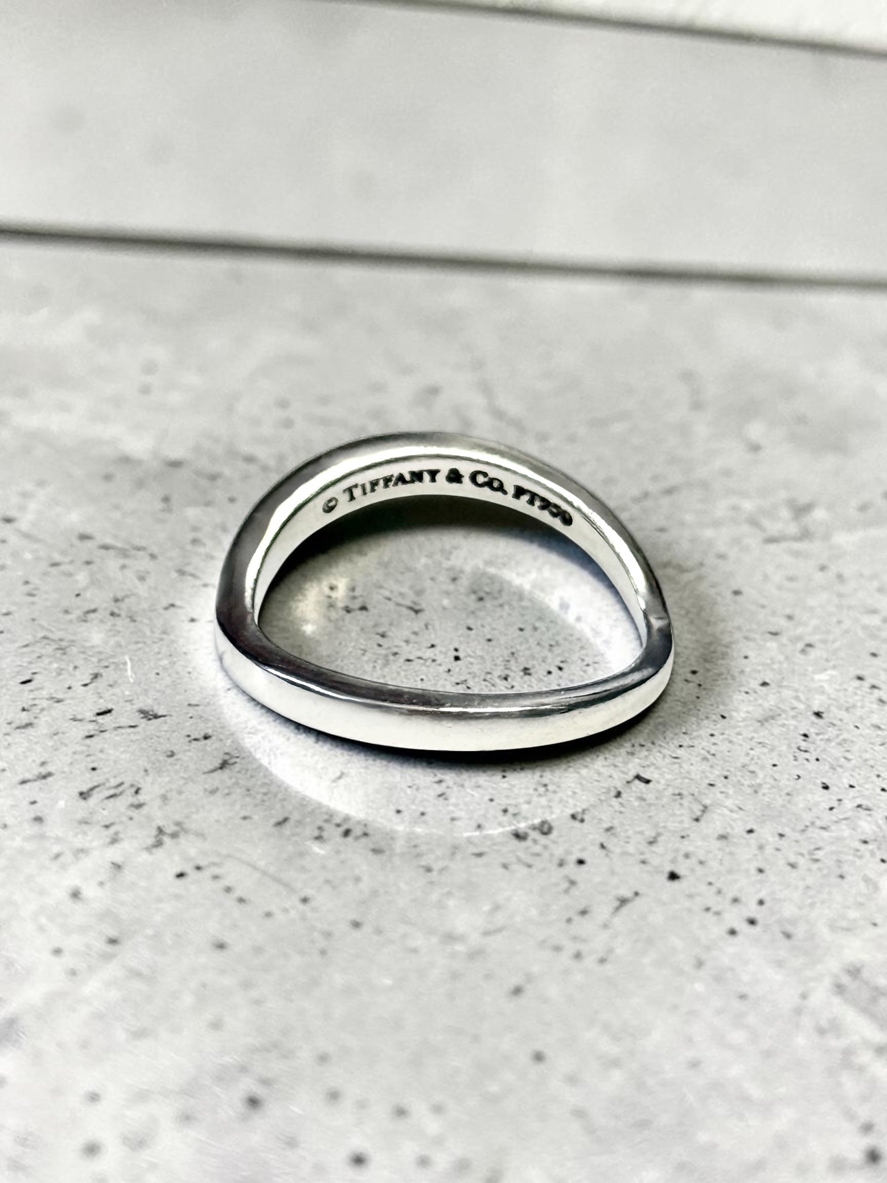 Tiffany & Co V Platinum Band Hallmarked Size J 1/2