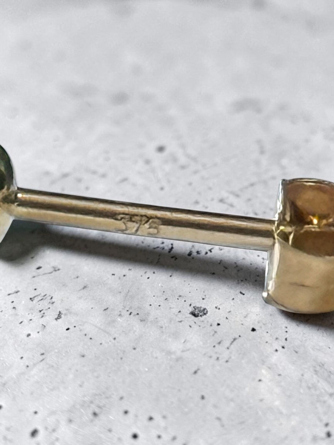Genuine 5mm Malachite 9ct Gold Earring Studs 1 Carat Approx
