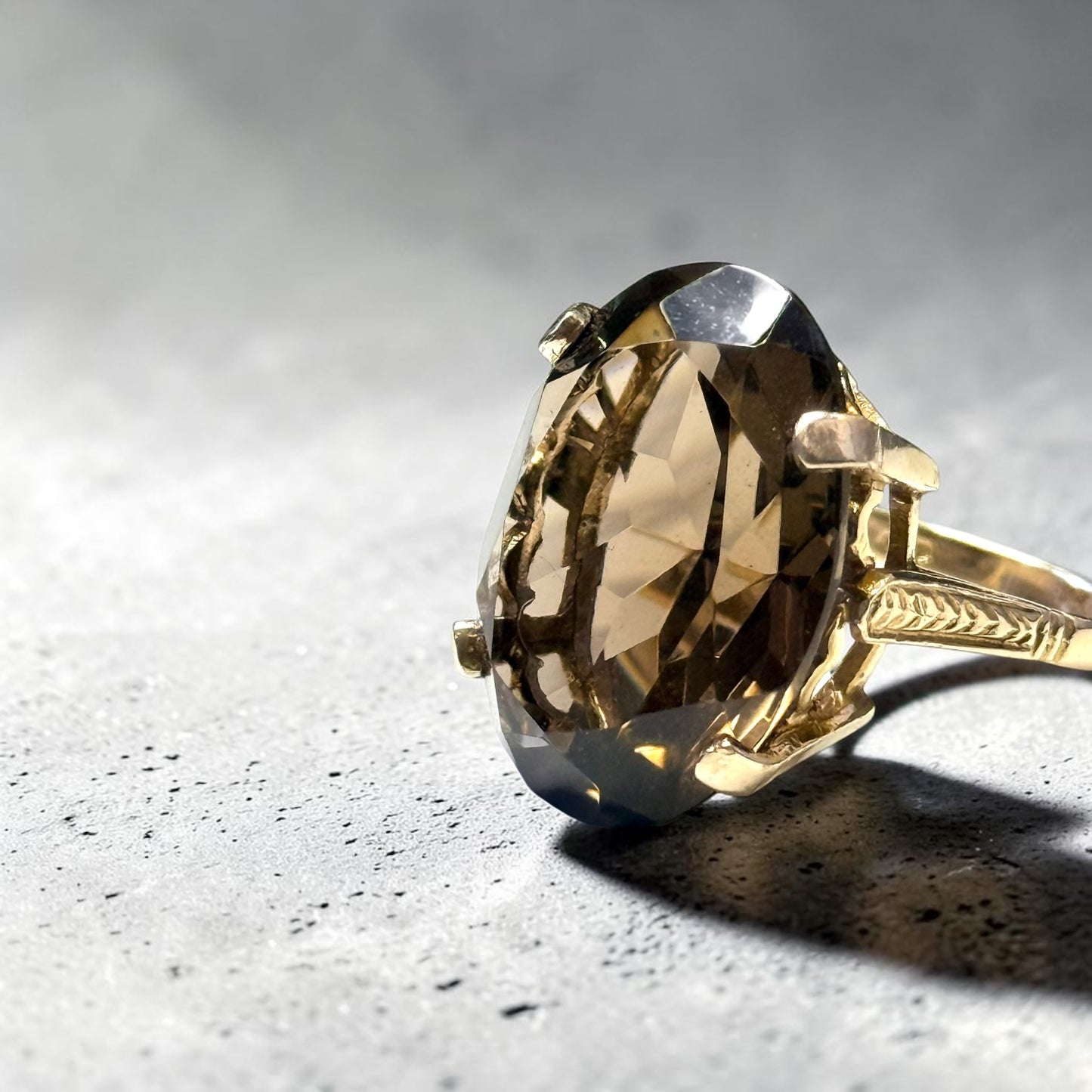 Vintage Statement 15ct Smokey Quartz Cocktail Ring 9k