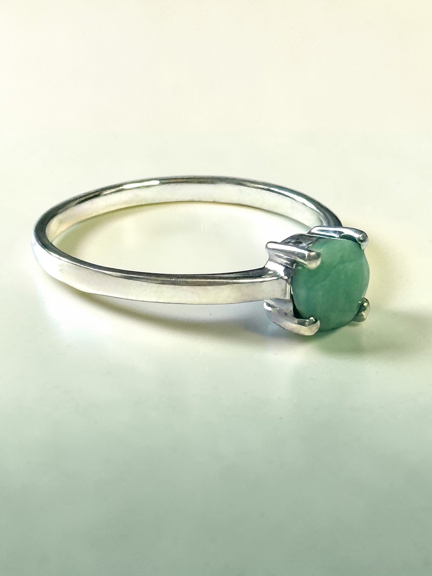 Nephrite Jade Solitaire Silver Ring Size Q