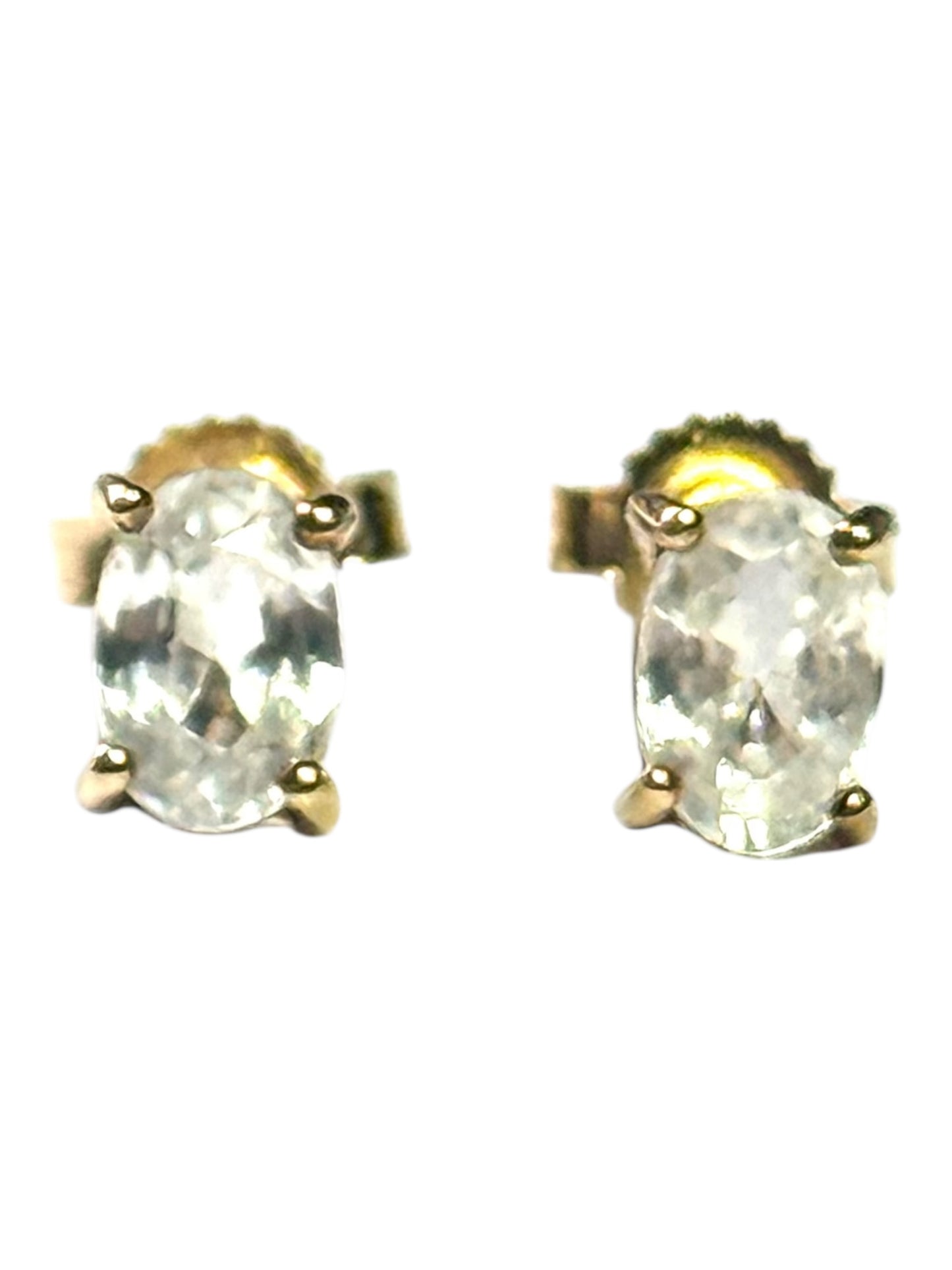 9k Gold Zircon 1.24ct Oval Stud Earrings