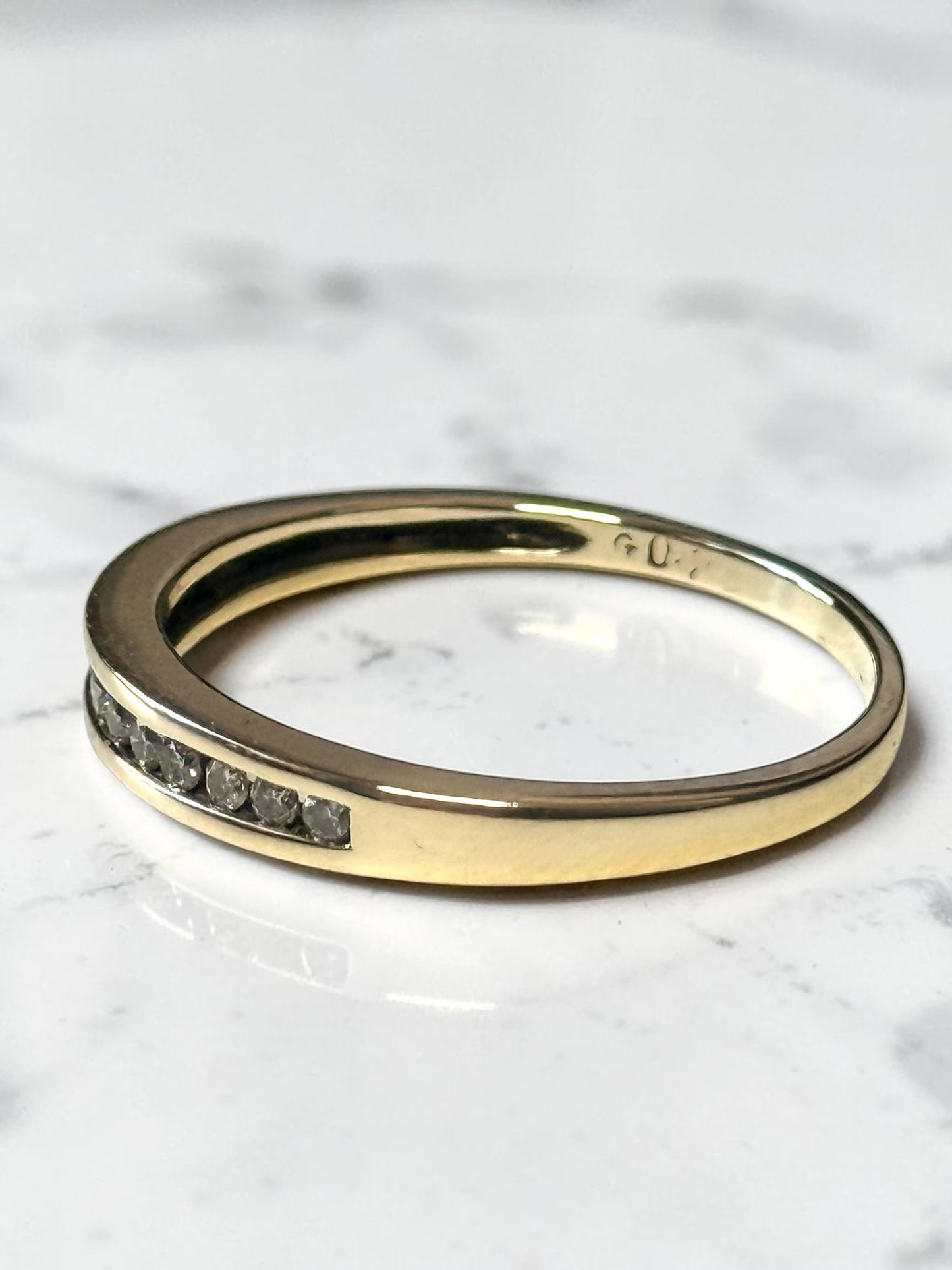 Vintage 0.36ct Channel Set Diamond 9ct Gold Ring