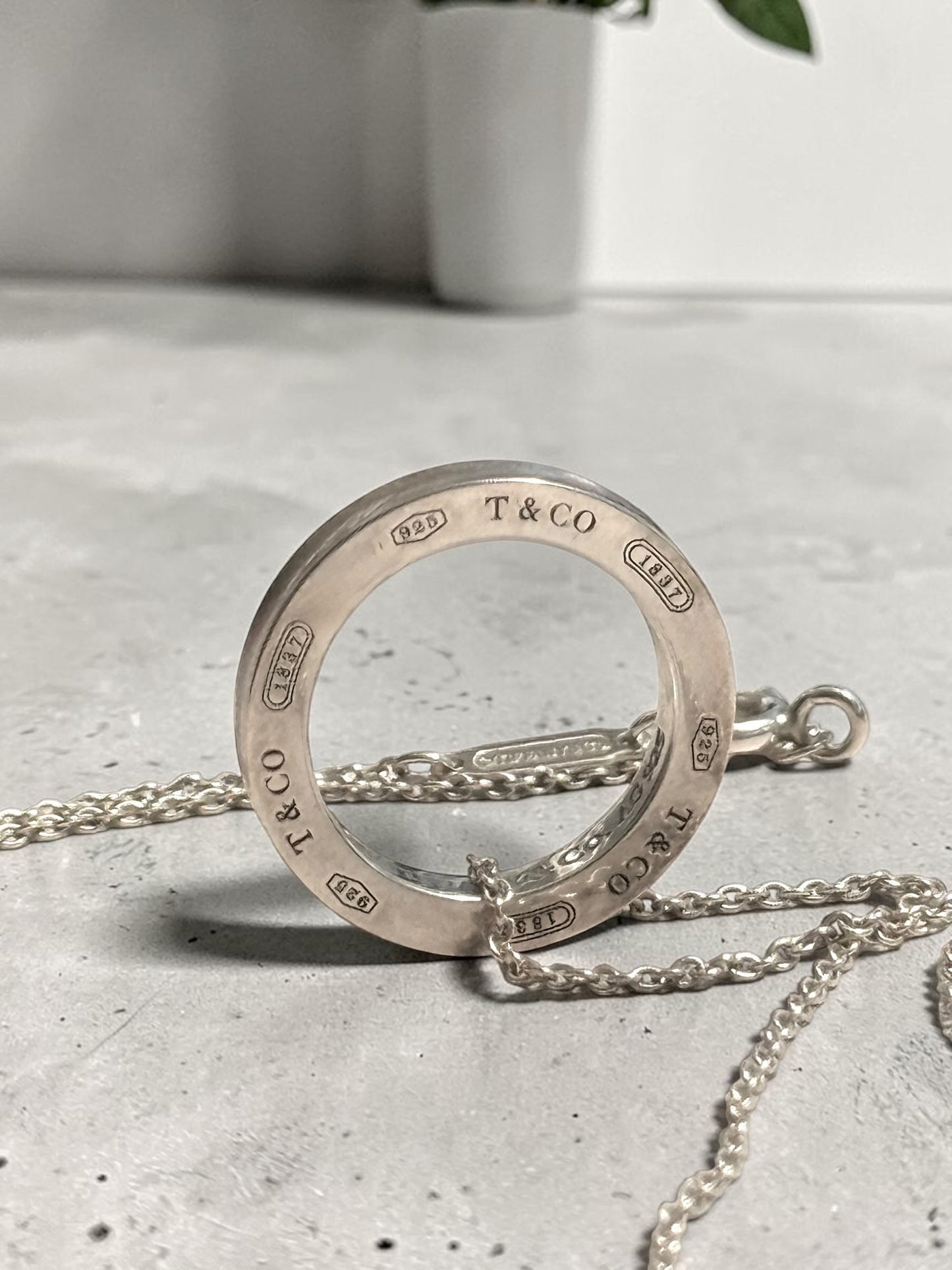 Tiffany & Co 1837 Circle Pendant 925 Silver & Matching Chain