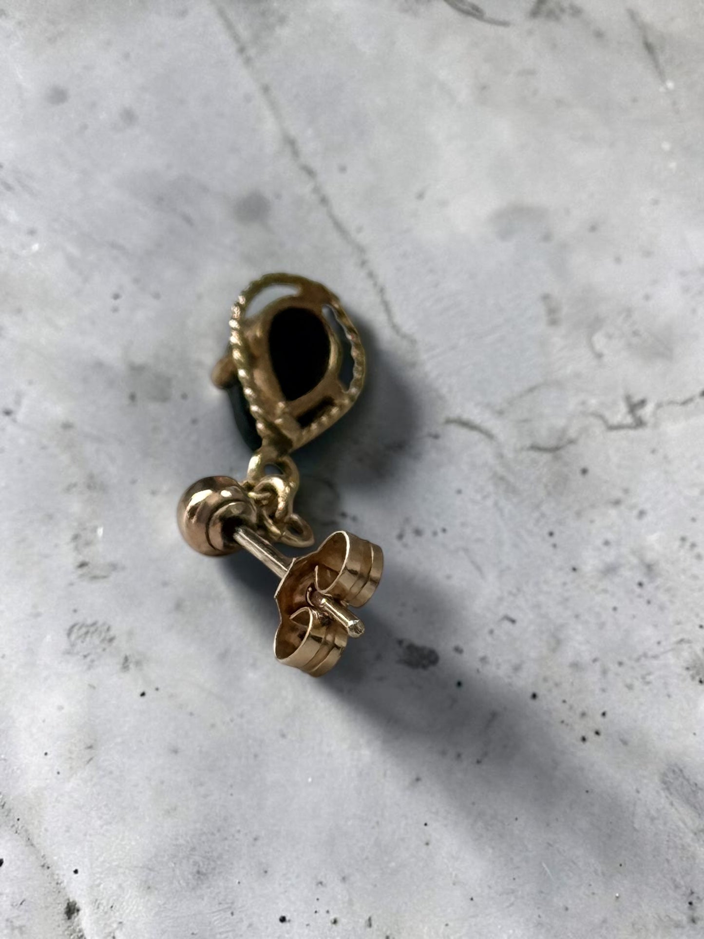 Vintage Black Onyx Drop Earrings 9k Gold