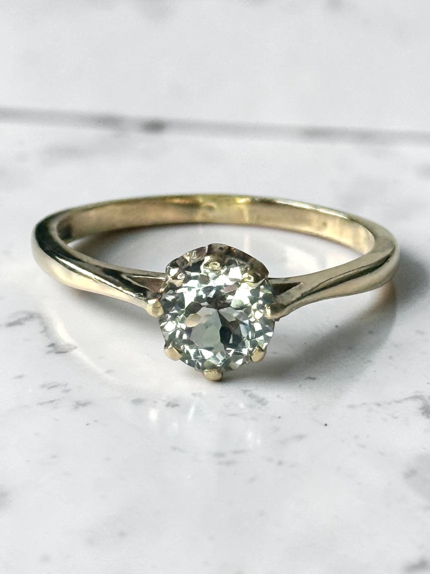 Dazzling Vintage 0.84ct Aquamarine Solitaire 9k Gold Ring Size O 1/2