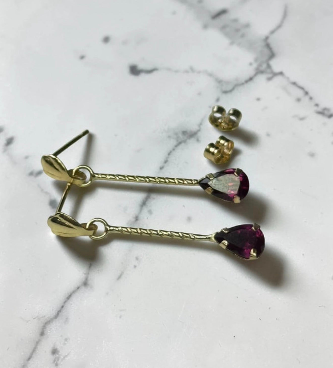 Eye-catching Rhodolite Garnet Gold Drop Earrings