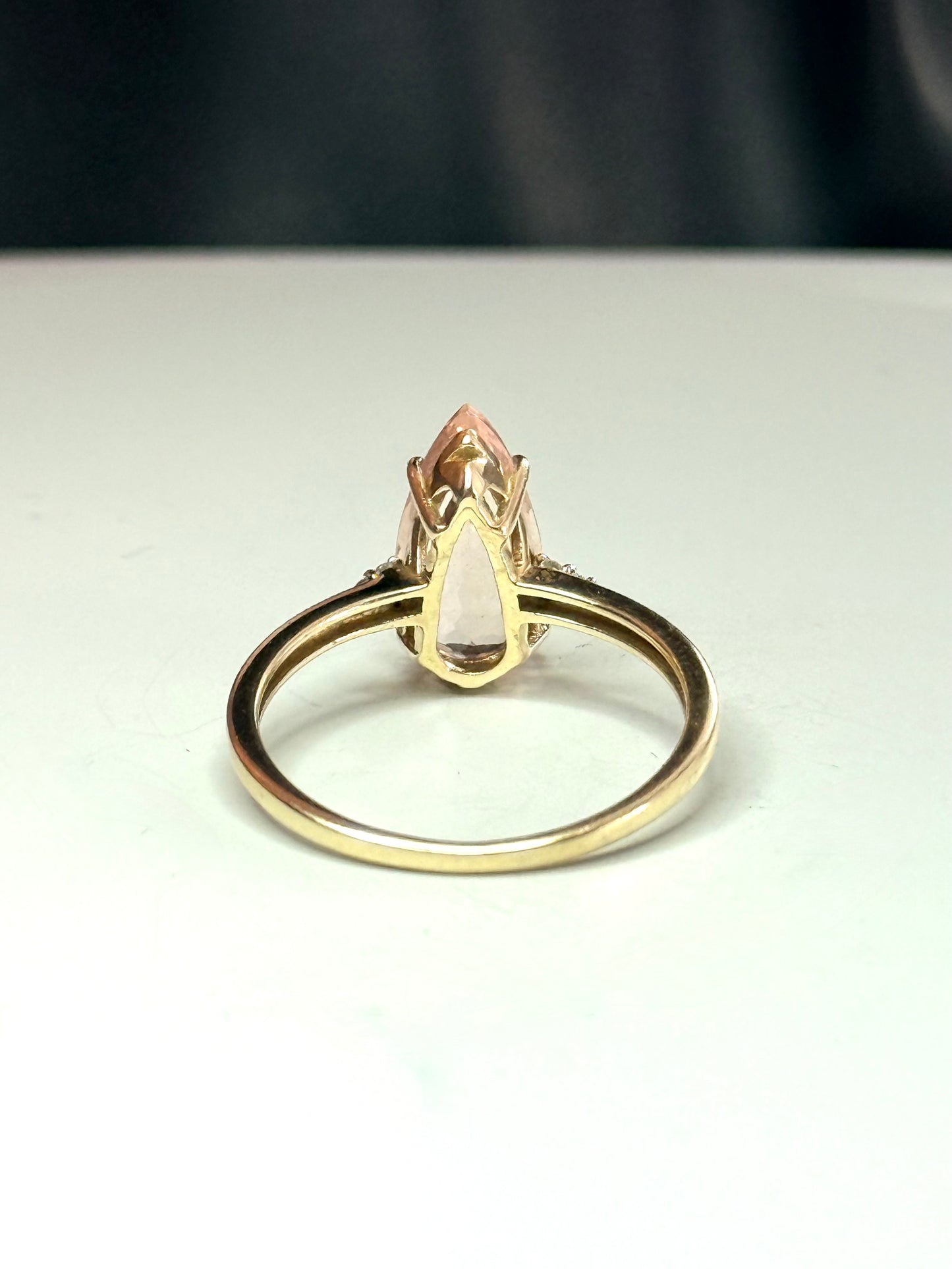 Stunning 3.47ct Morganite & Diamond 9k Gold Cocktail Ring