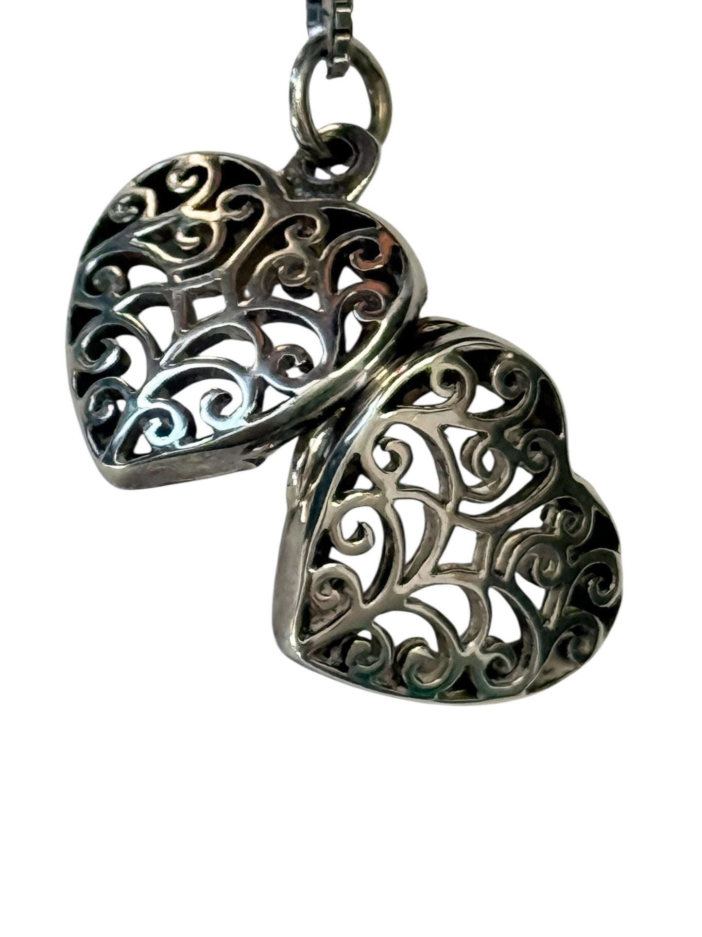 New Filigree Heart Locket & Chain 925 Silver