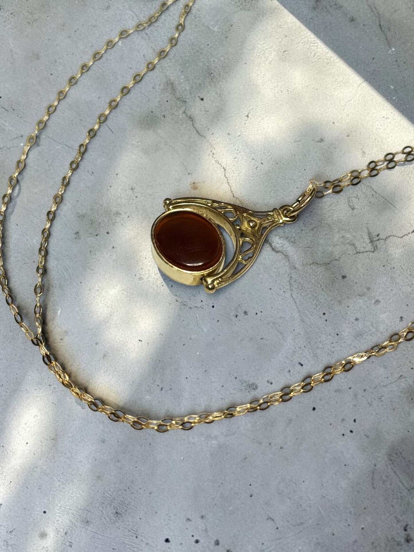 Vintage 9k Bloodstone/Carnelian Swivel Fob & Chain