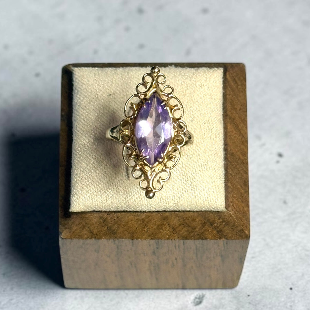 Fancy Vintage Marquis Amethyst 9k Cocktail Gold Ring