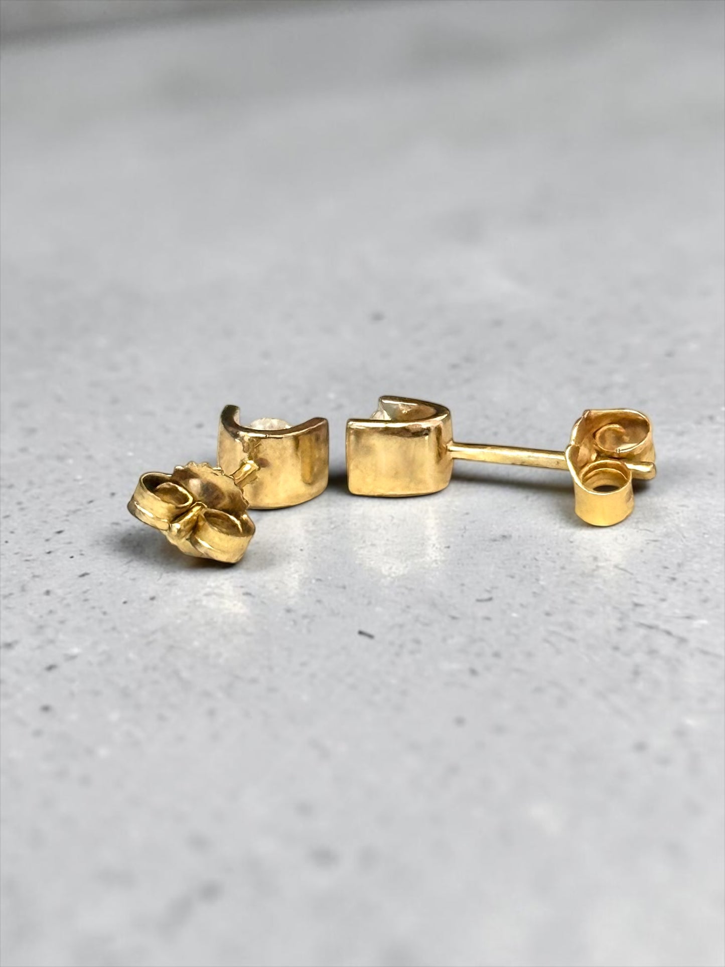 0.34ct Diamond Tension Set Stud Earrings 9k Gold