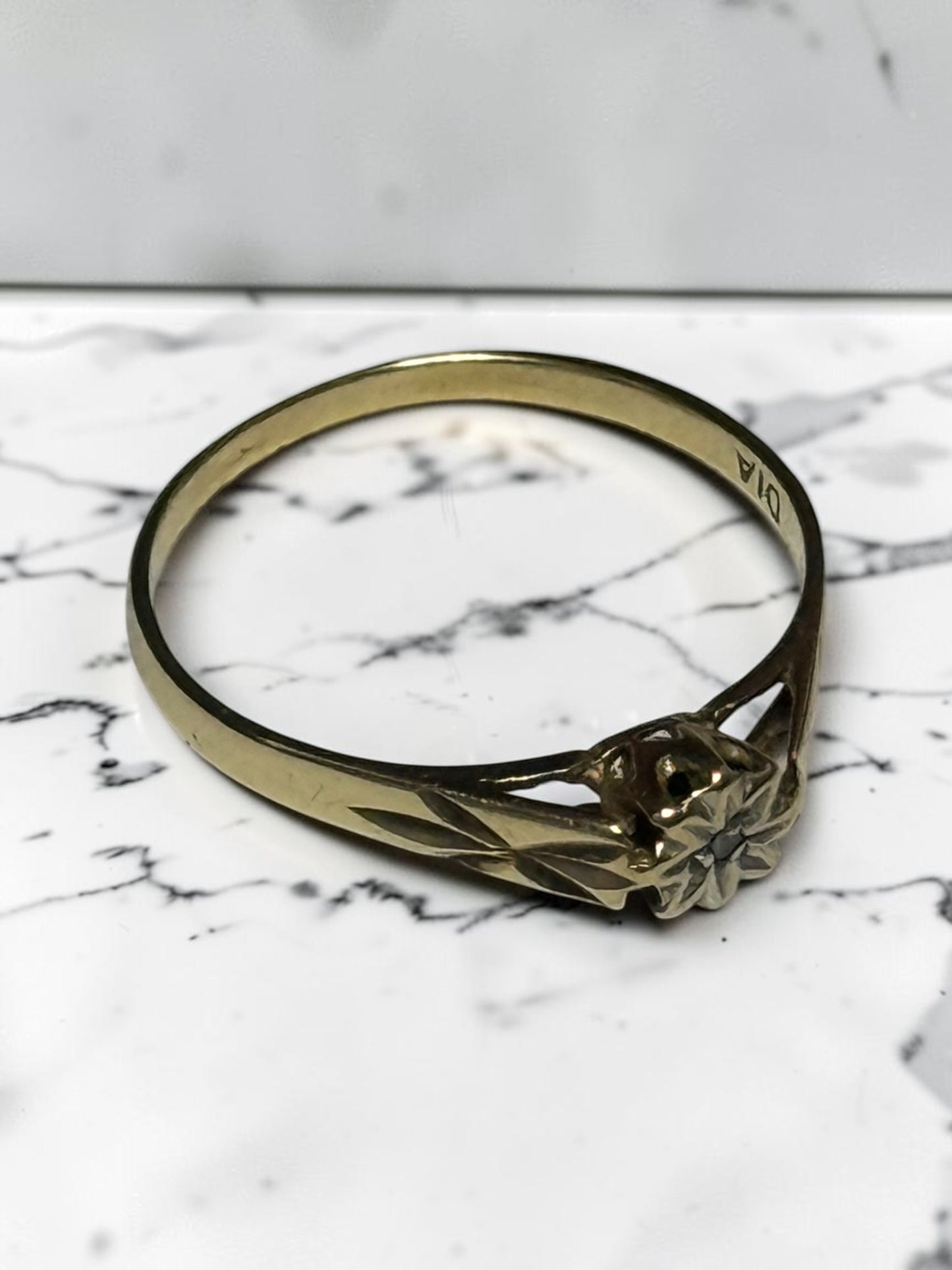 Vintage Diamond 9k Gold Solitaire Ring Size N