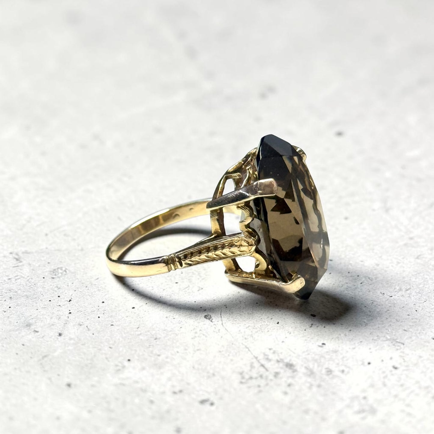 Vintage Statement 15ct Smokey Quartz Cocktail Ring 9k