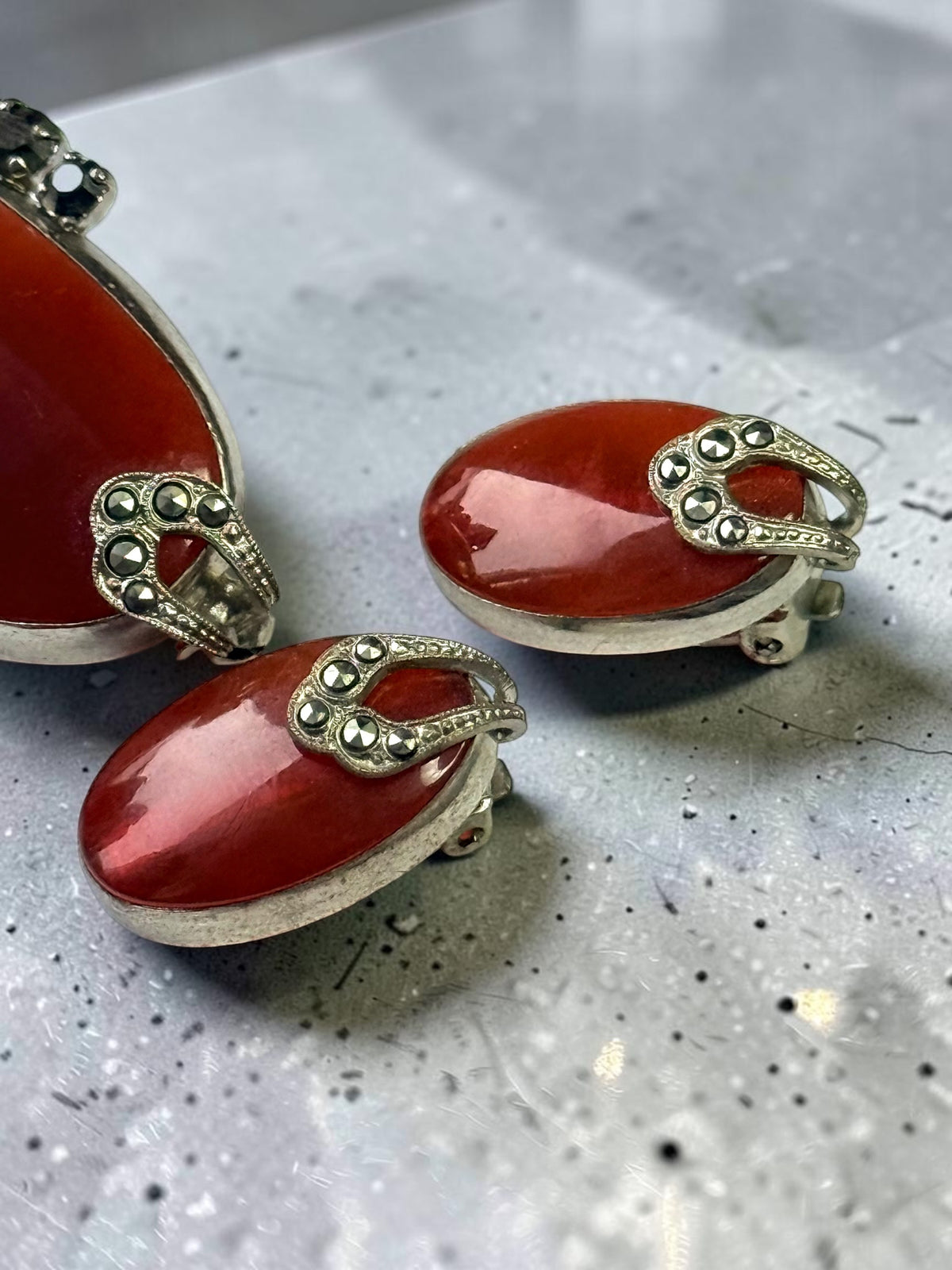 Mid Century Metal Carnelian & Marcasite Statement Brooch & Clip On Earrings