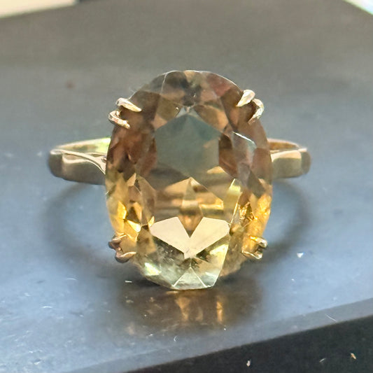 Vintage 8.76ct Golden Citrine 9k Gold Ring Size N 1/2