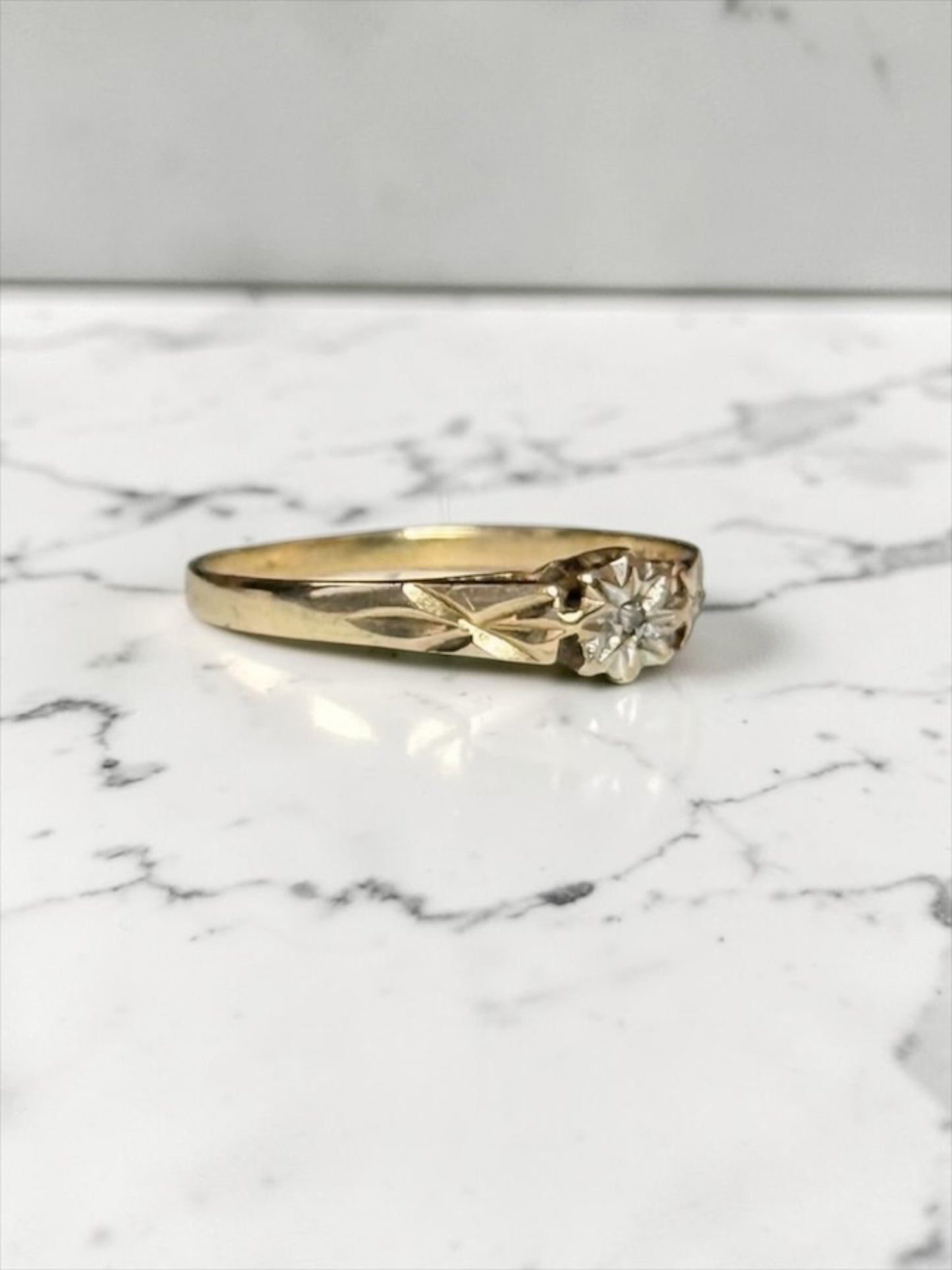 Vintage Diamond 9k Gold Solitaire Ring Size N