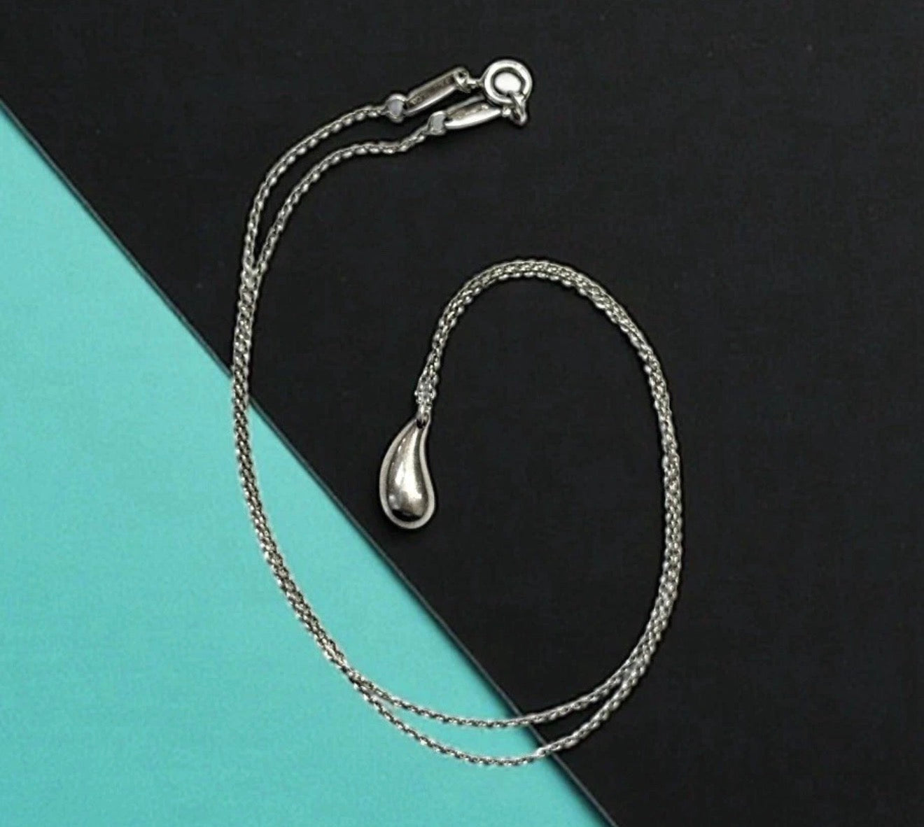 Tiffany & Co. Elsa Peretti Sterling Silver Tear Drop Pendant Necklace