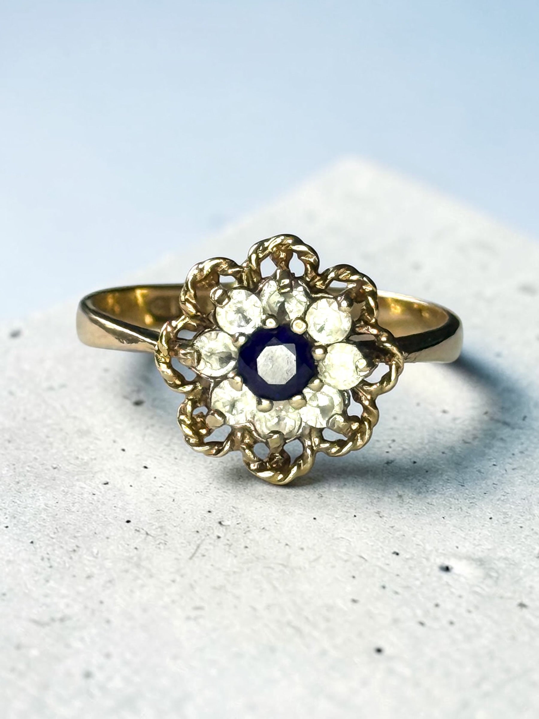 Vintage 1973 Blue Sapphire & White Topaz Floral Gold Ring