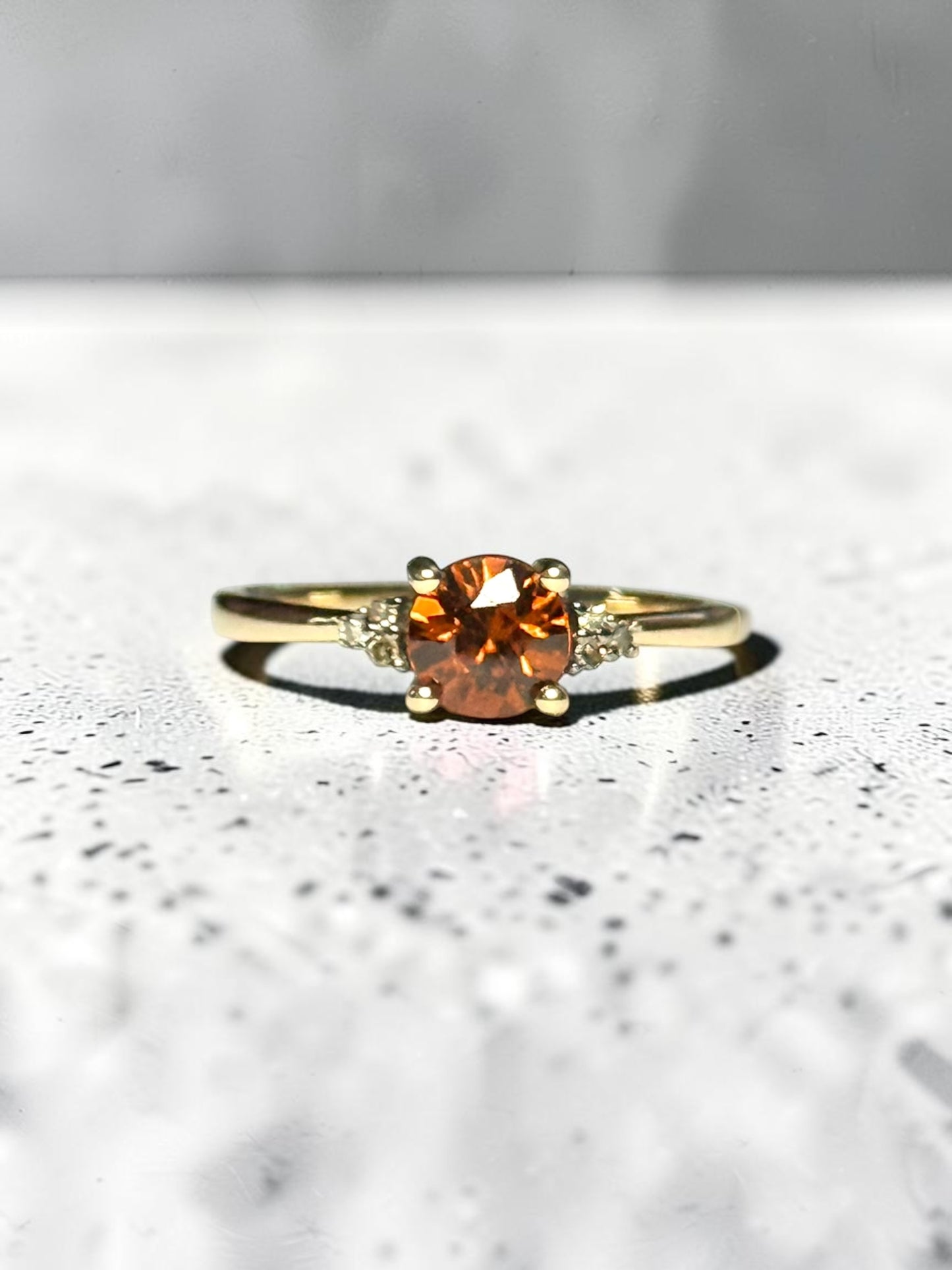 Unusual Cognac Zircon & Champagne Diamond 10k Gold Ring Size J 1/2
