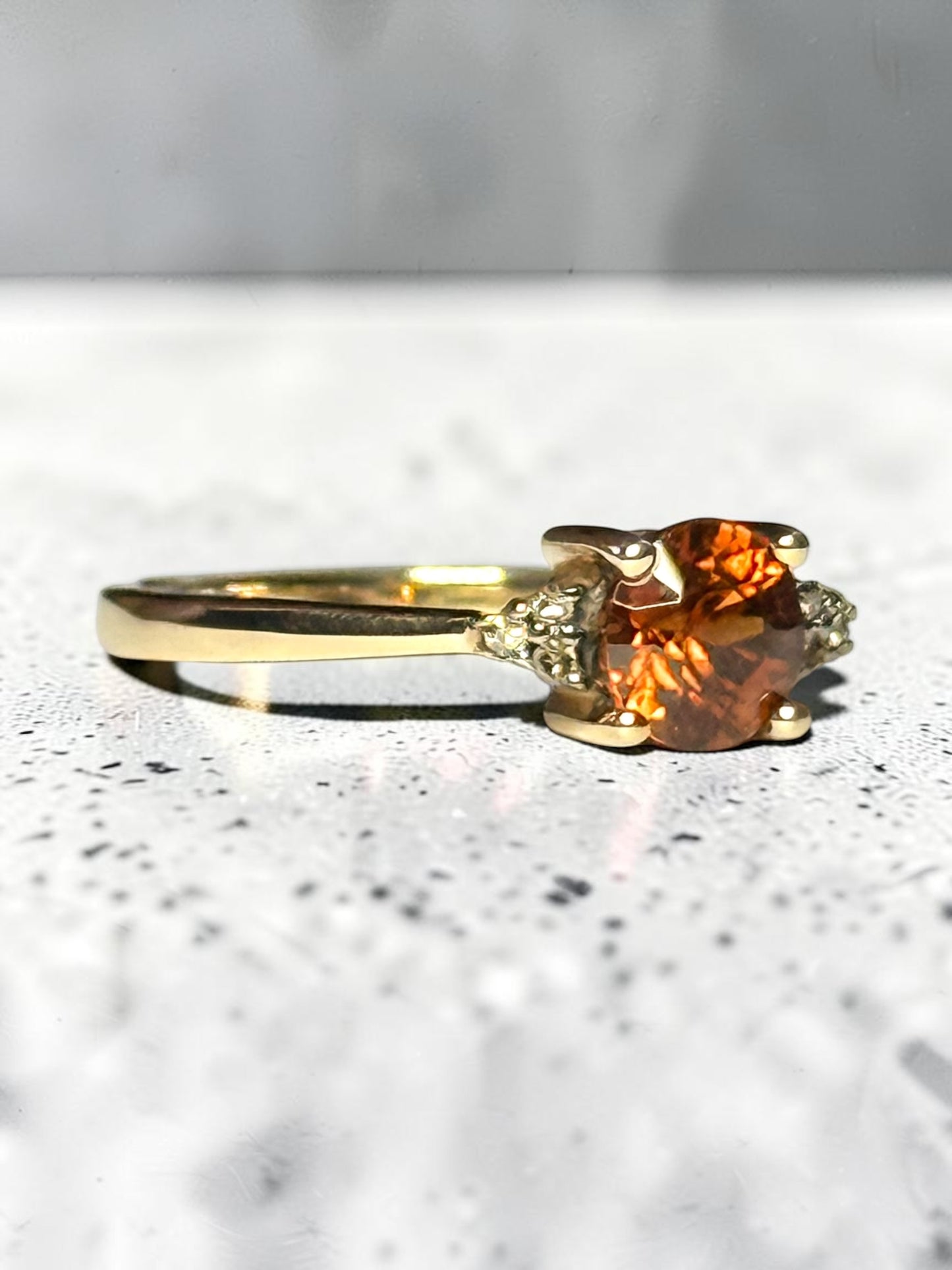 Unusual Cognac Zircon & Champagne Diamond 10k Gold Ring Size J 1/2