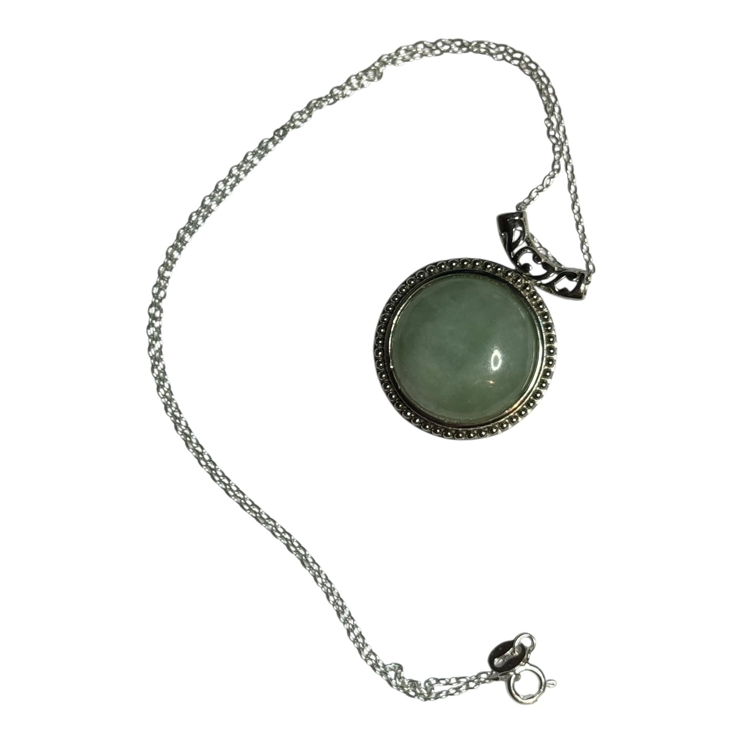 Beautiful Round Jadeite Silver Pendant & Chain