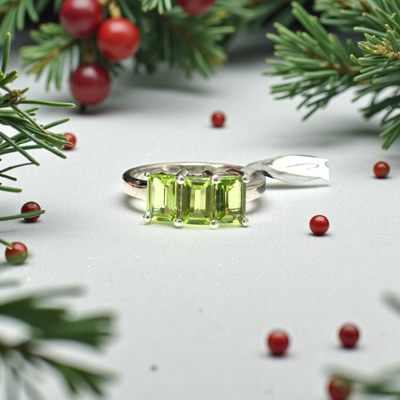 New Peridot Trilogy 1.2ct Silver Ring Size L 1/2 CSC