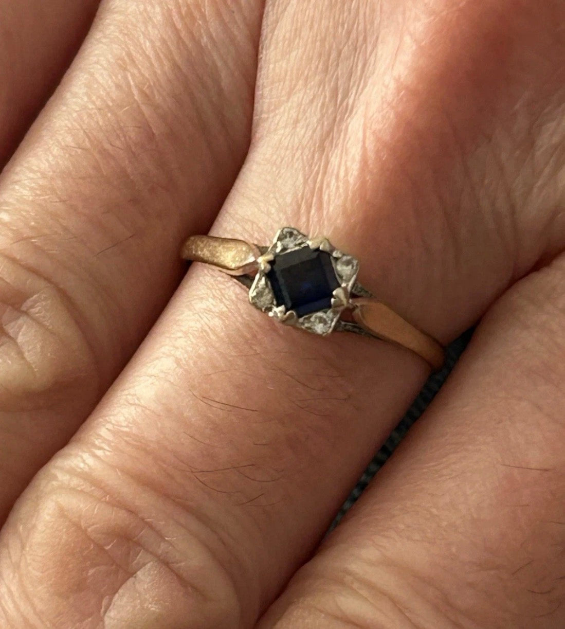 Vintage Blue Sapphire & White Spinel Gold Ring
