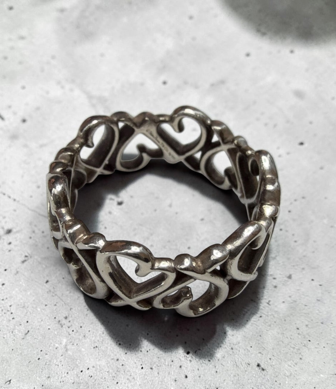 Tiffany & Co Paloma Picasso Retired Loving Hearts Ring Size J