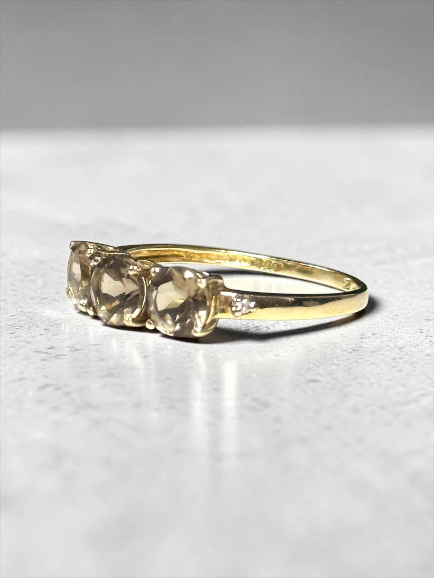 New Smokey Quartz Trilogy & Diamond 9k Gold Ring Size P