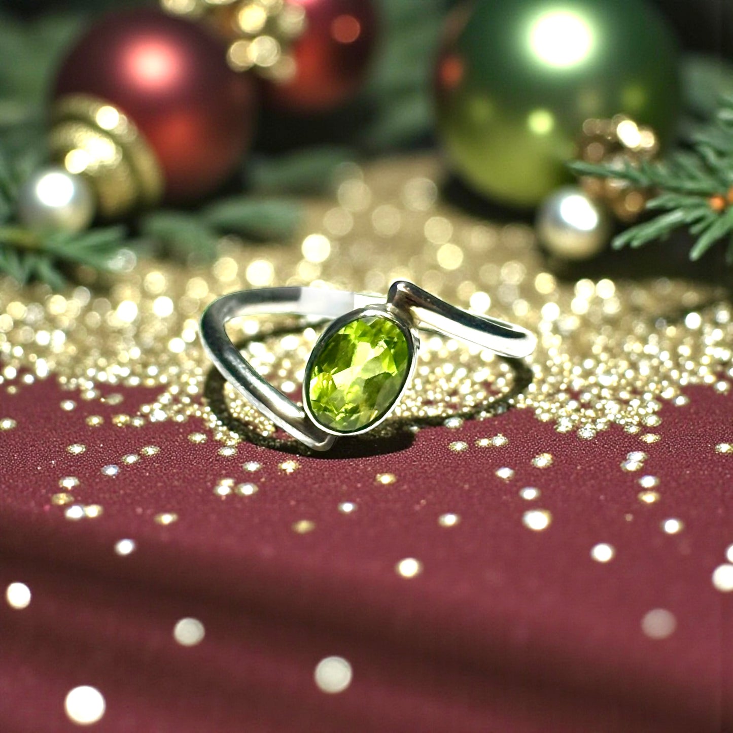 New Peridot Solitaire Silver Ring Size M - CSC