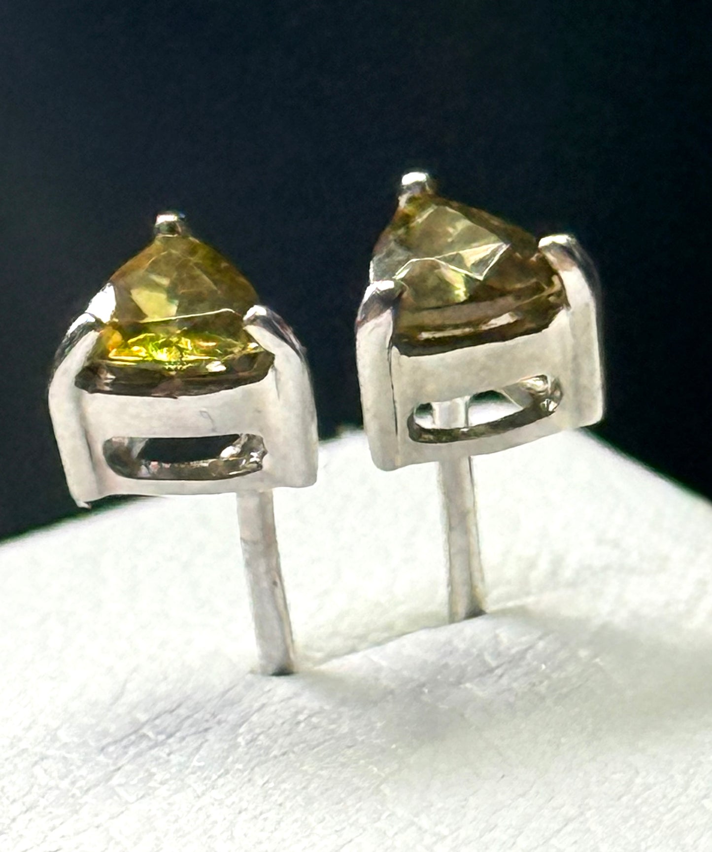 9k White Gold Rare Sphene/Titanite 0.43ct Trillion Stud Earrings