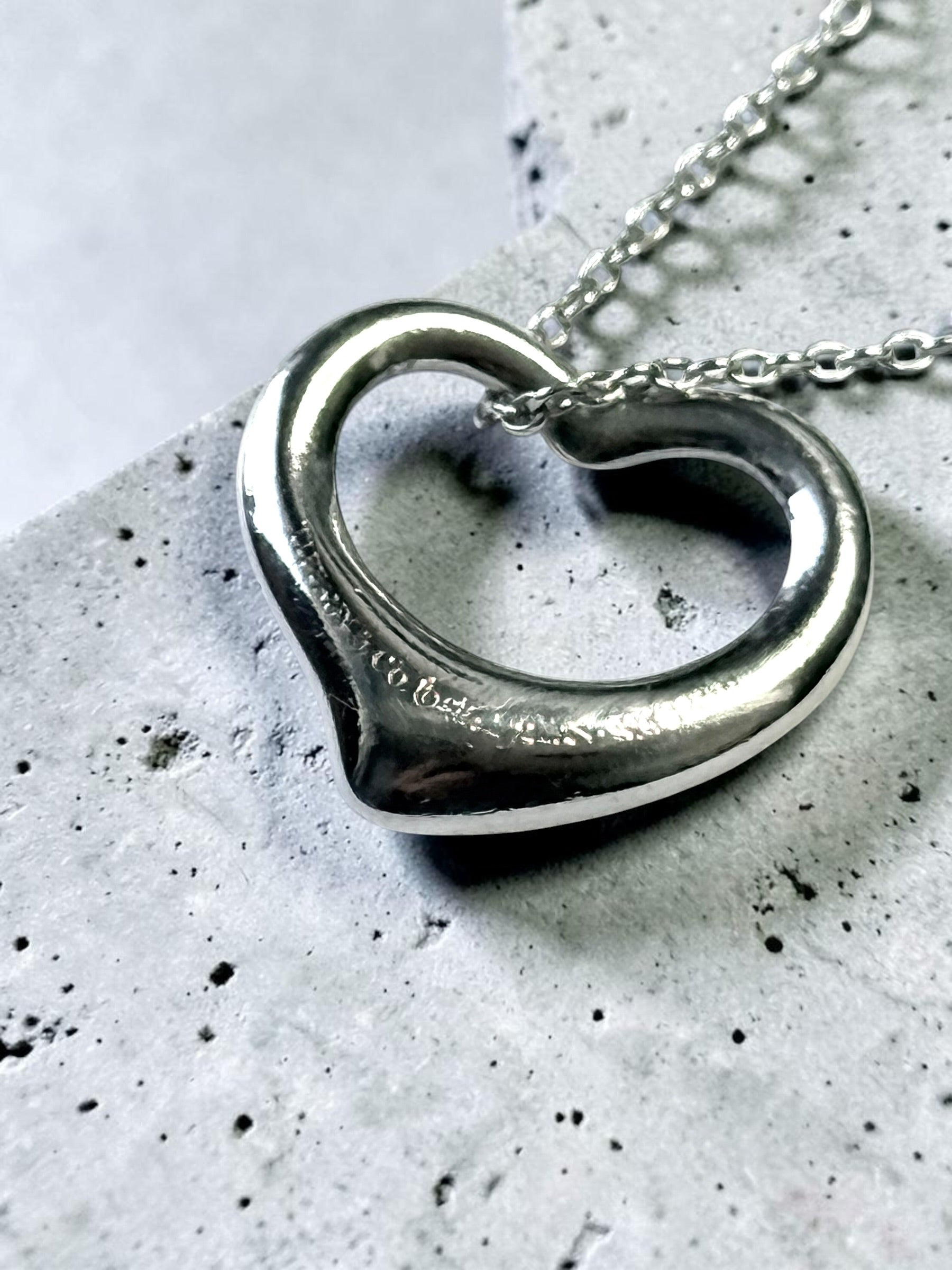 Tiffany & Co Iconic Open Heart Elsa Peretti Silver Pendant & 18" Chain