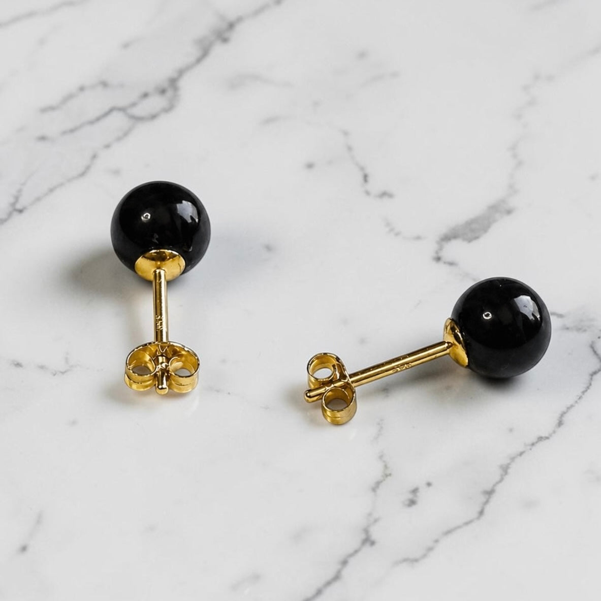 Genuine 6mm Black Onyx 9ct Gold Earring Studs 1.5 Carats