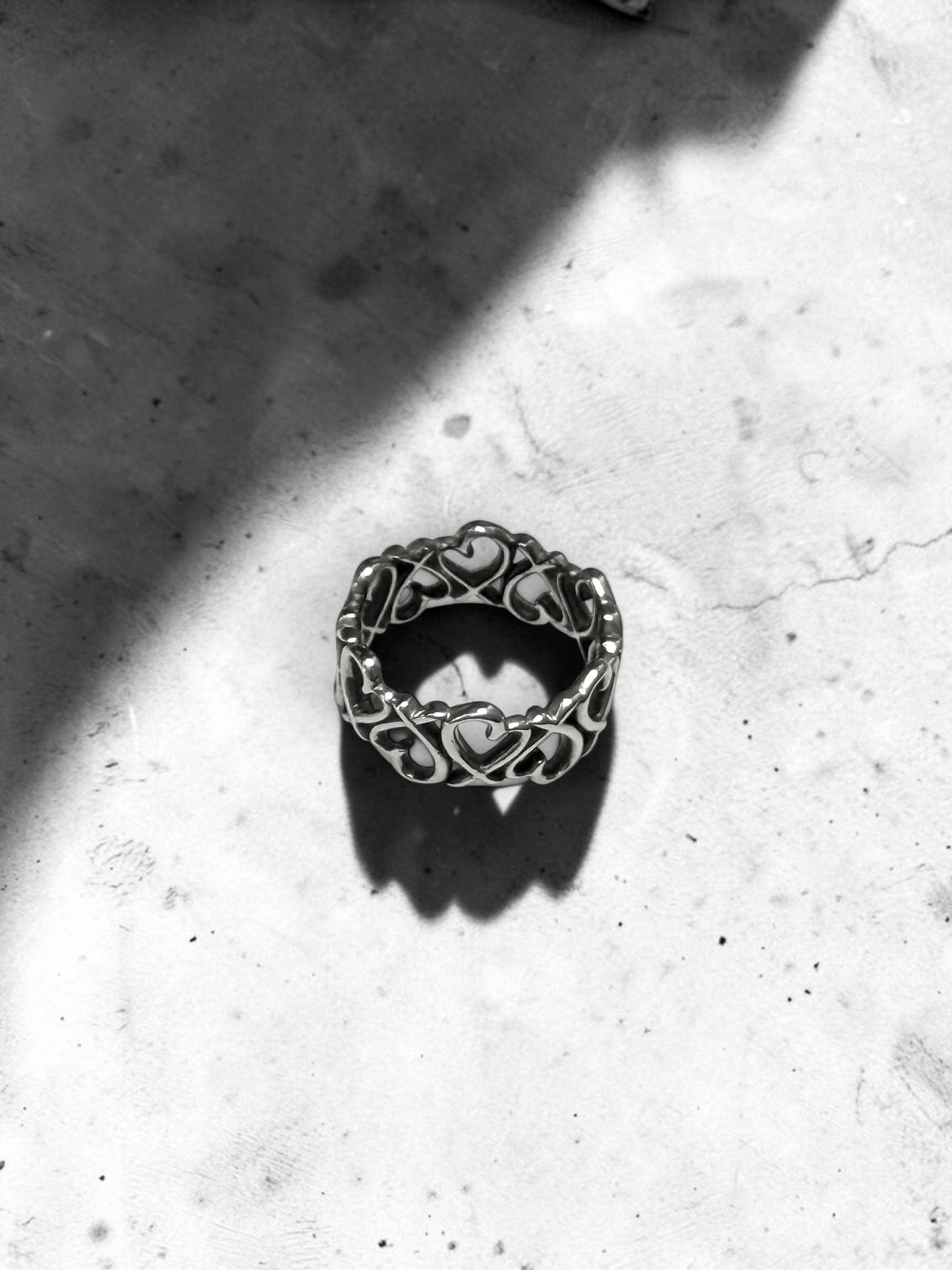 Tiffany & Co Paloma Picasso Retired Loving Hearts Ring Size J