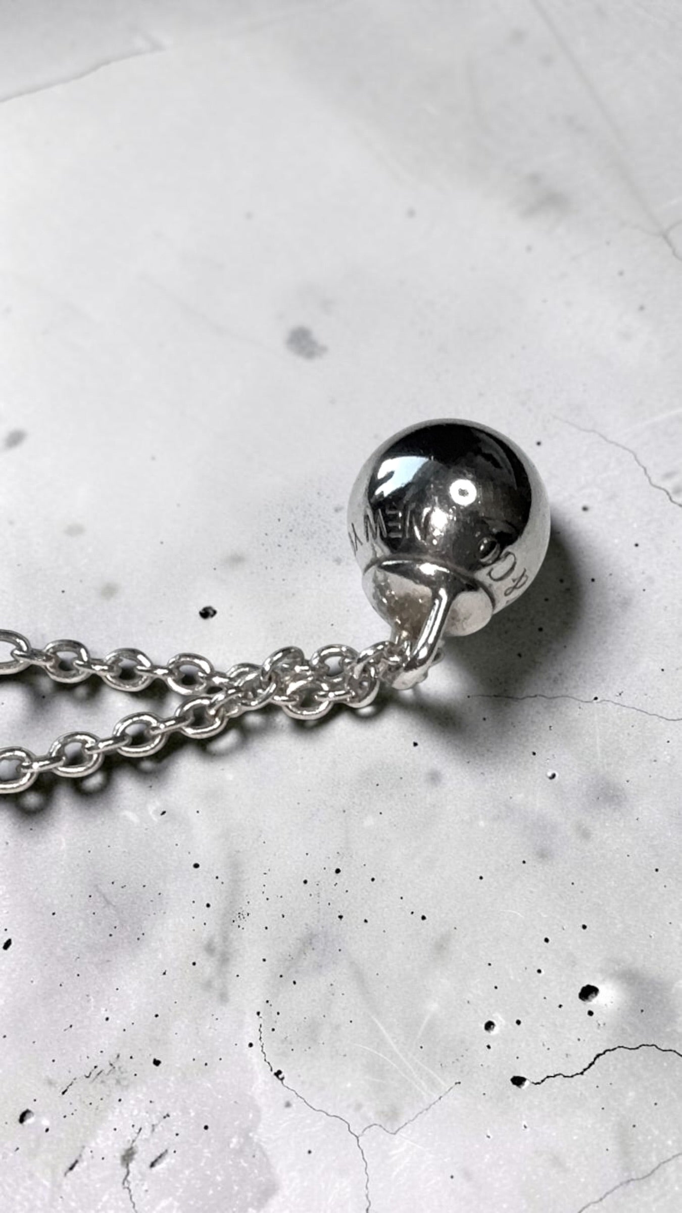Rare Find Tiffany & Co Hardwear 8mm Ball Pendant Necklace 925 Silver 18 -20"